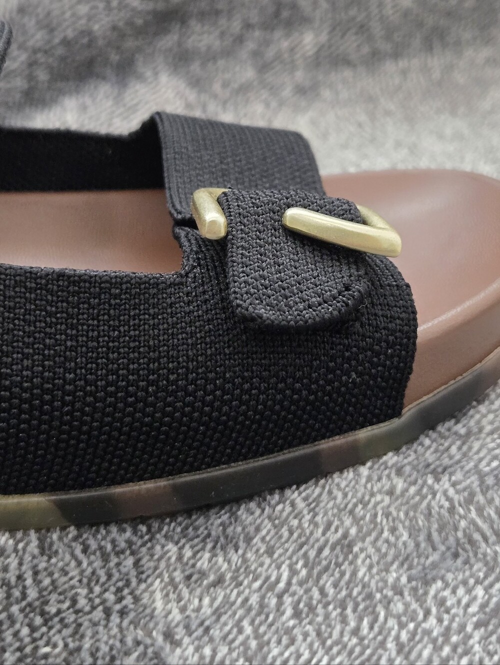 Rothy's The Buckle Slide Black Knit Sandal Gold Hardware Size 10 Washable - Picture 11 of 12